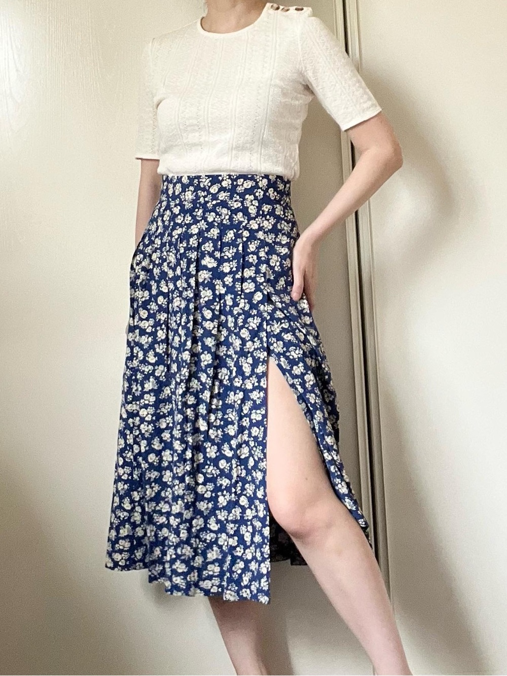 Sézane Alicia Skirt in Cara Print FR 42 / US 10 - Picture 16 of 16